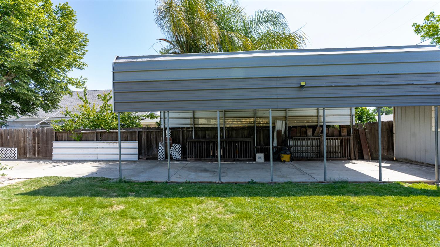 E Roseburg Avenue, Modesto, California image 16