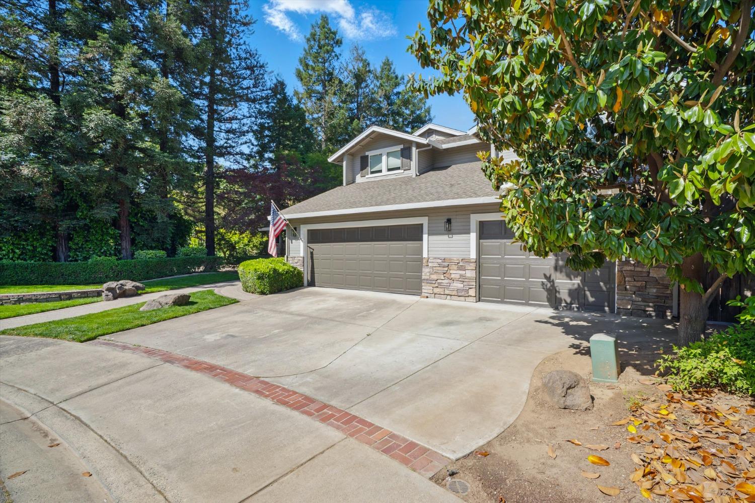 Detail Gallery Image 4 of 48 For 1621 Graywolf Cir, Turlock,  CA 95382 - 4 Beds | 3 Baths