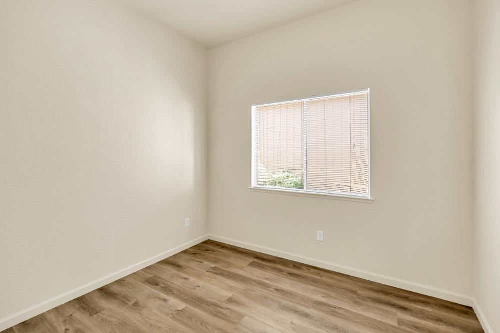 Detail Gallery Image 18 of 37 For 9255 Guillermina Ct, Elk Grove,  CA 95758 - 3 Beds | 2 Baths
