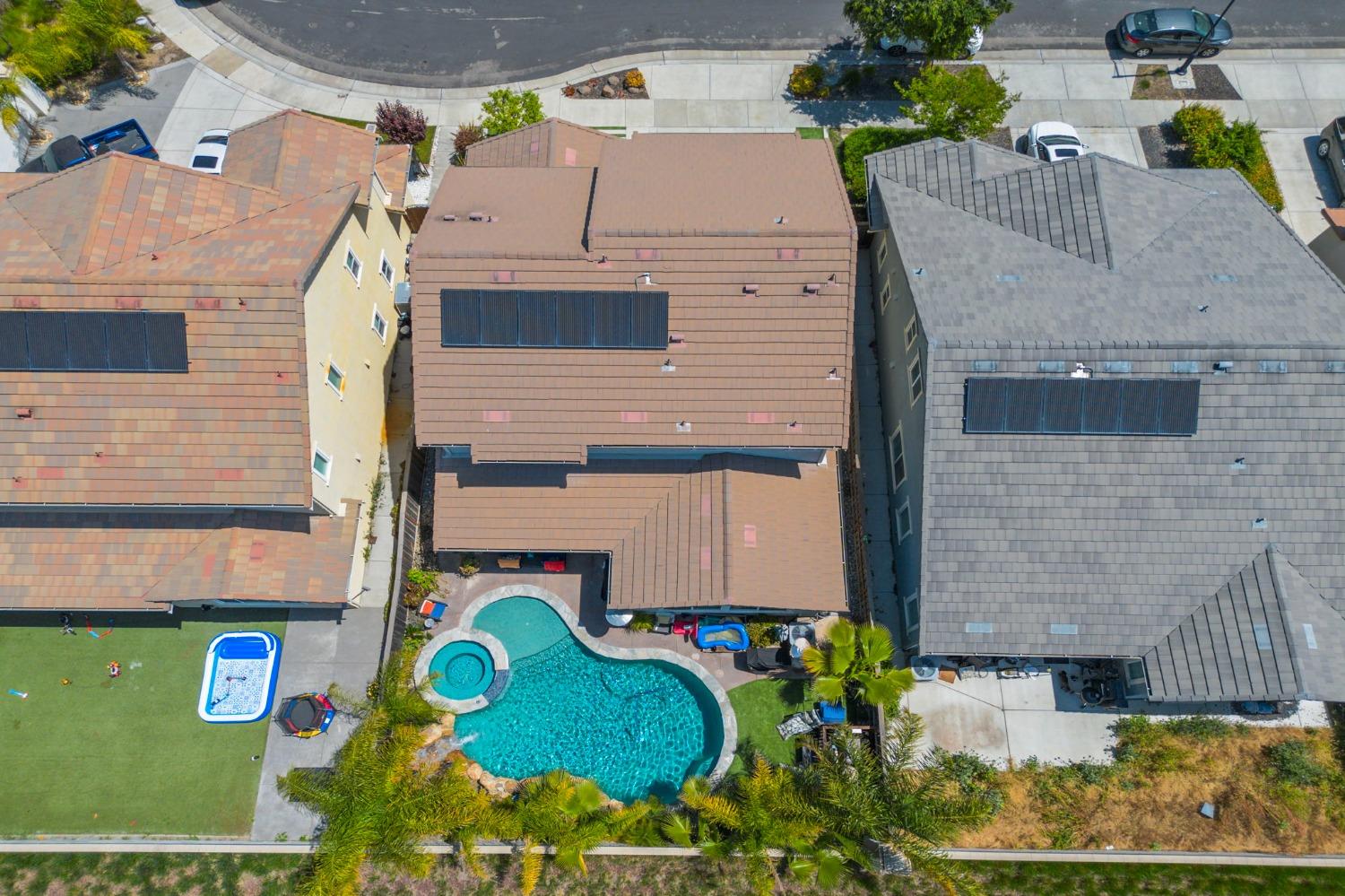 Detail Gallery Image 47 of 56 For 18427 Pilot Ct, Lathrop,  CA 95330 - 4 Beds | 3 Baths