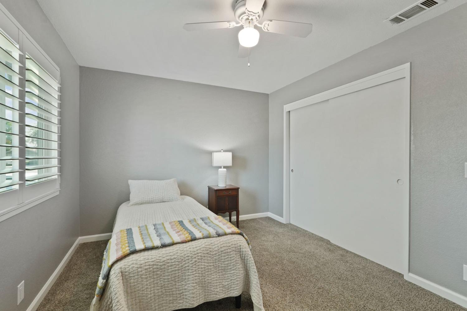 Detail Gallery Image 24 of 37 For 2235 Starr Dr, Lodi,  CA 95242 - 3 Beds | 2 Baths