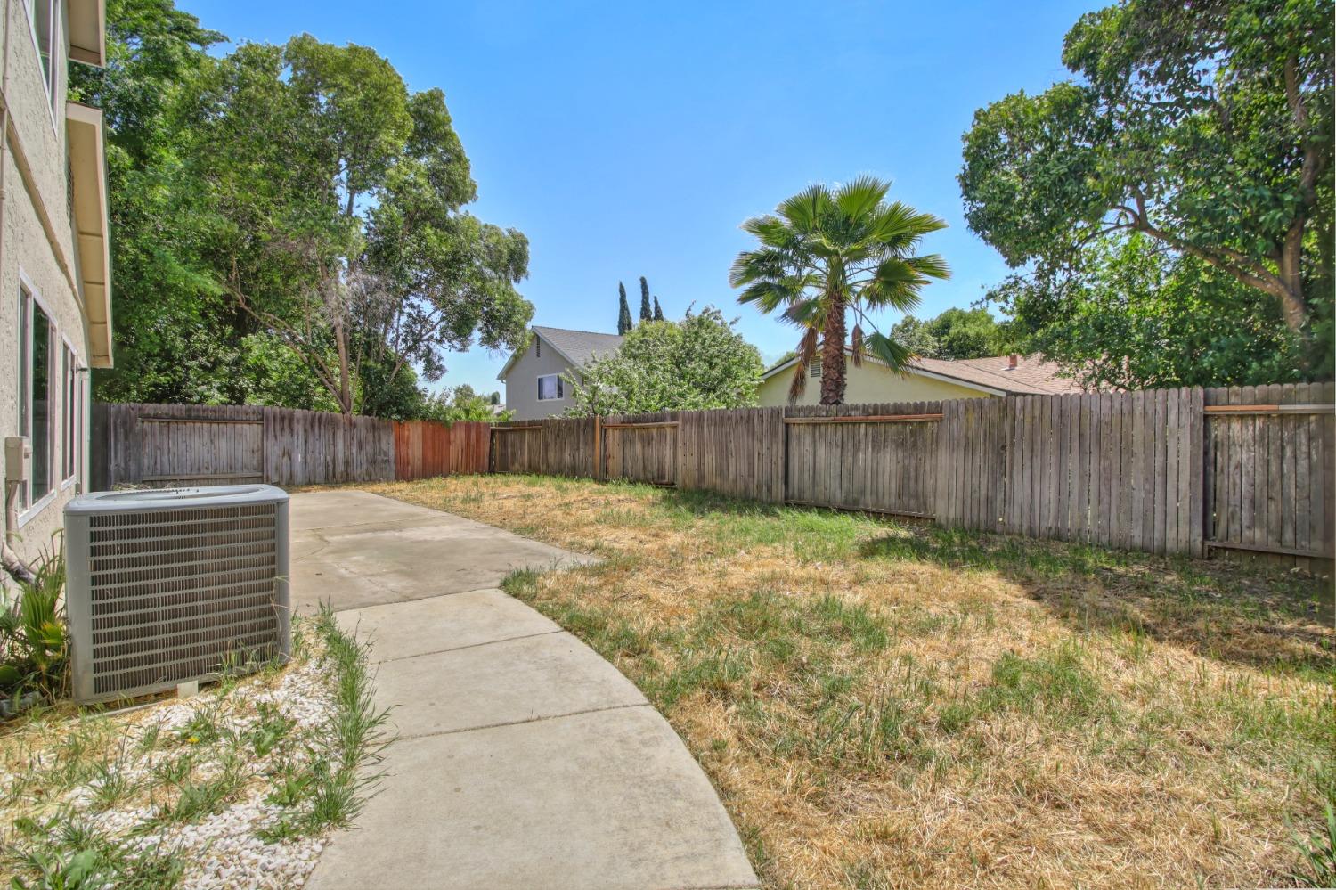 Detail Gallery Image 37 of 39 For 5756 Himalaya Way, Citrus Heights,  CA 95621 - 4 Beds | 3/1 Baths