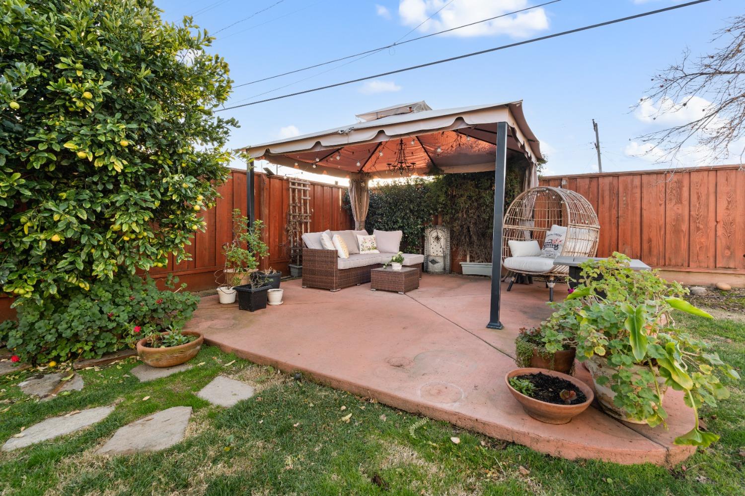 Detail Gallery Image 34 of 44 For 821 Penitencia St, Milpitas,  CA 95035 - 4 Beds | 2 Baths