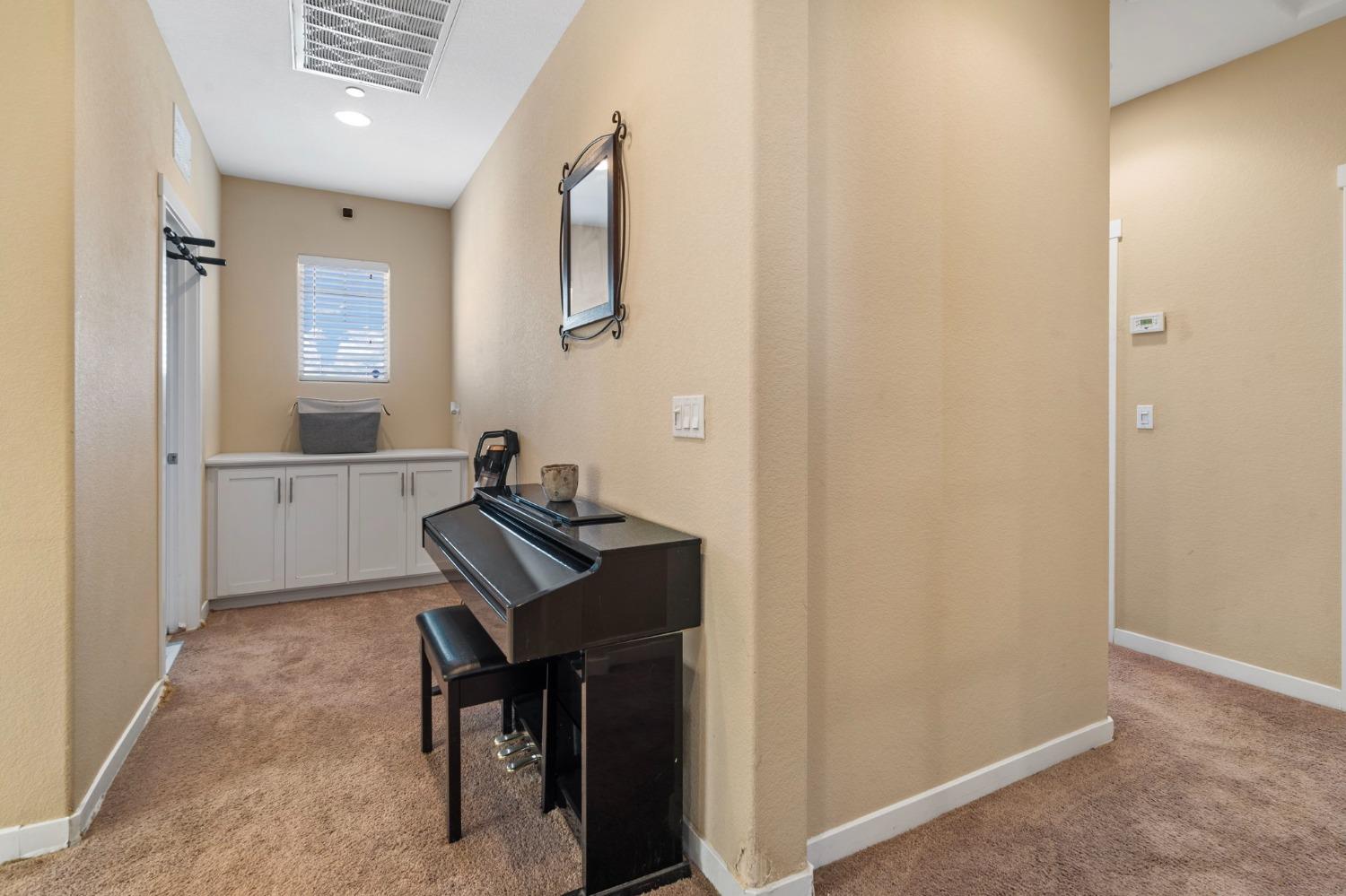 Detail Gallery Image 27 of 56 For 18427 Pilot Ct, Lathrop,  CA 95330 - 4 Beds | 3 Baths