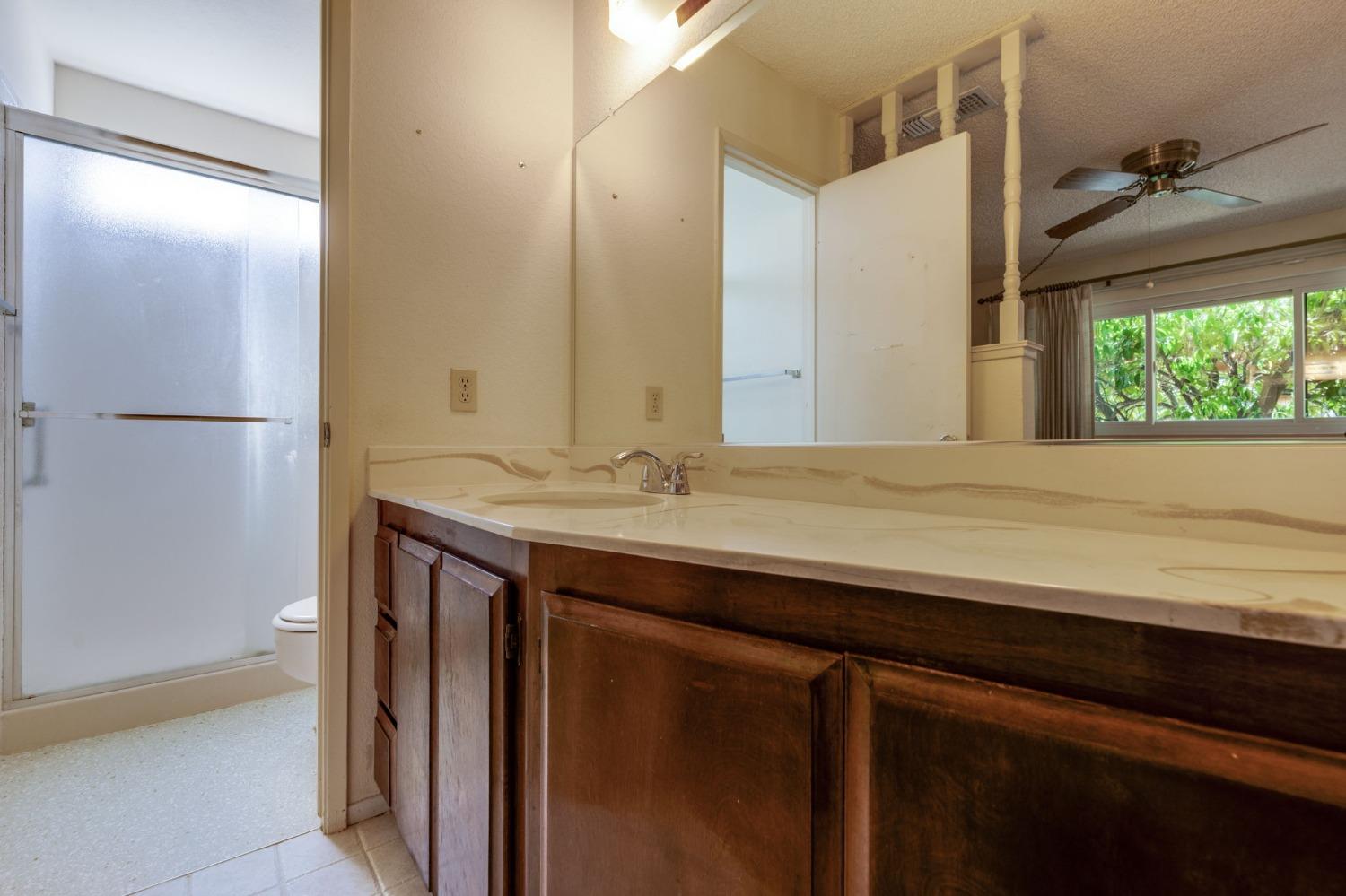 Detail Gallery Image 28 of 40 For 8700 Tipton Ct, Elk Grove,  CA 95624 - 3 Beds | 2/1 Baths