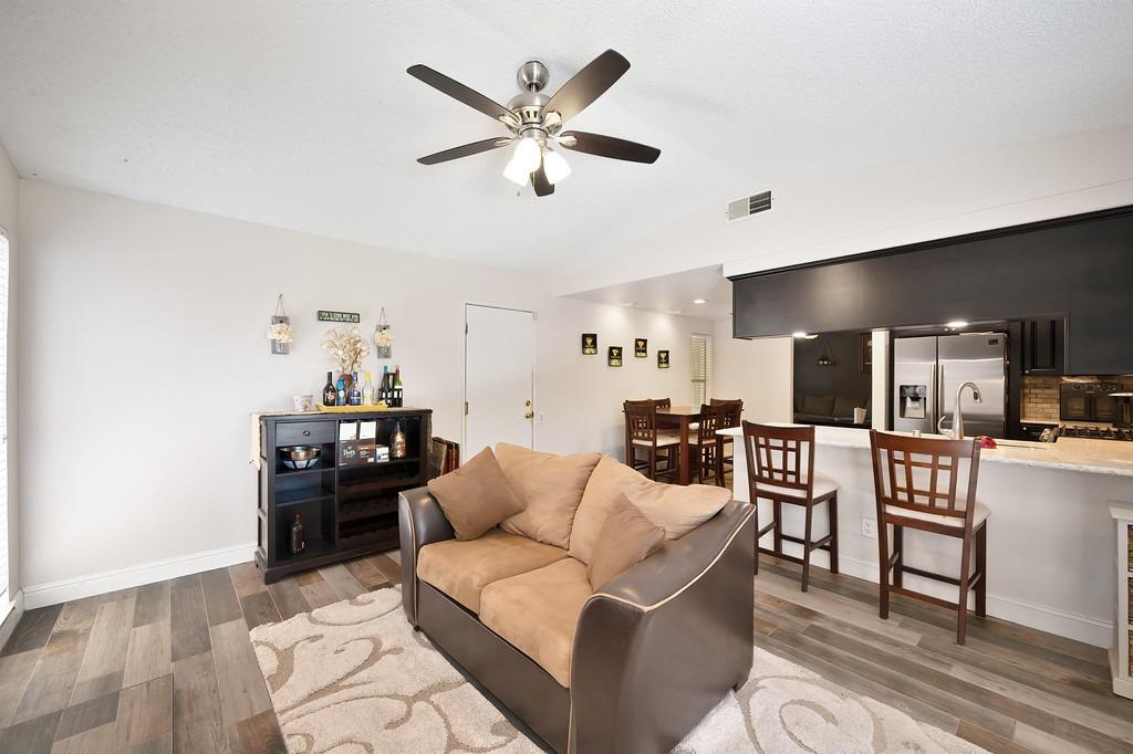 New River Circle, Rancho Cordova, California image 20