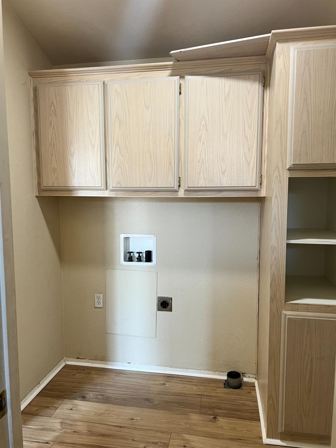 Detail Gallery Image 5 of 11 For 6602 Capital Dr 74, Sacramento,  CA 95828 - 0 Beds | 1 Baths