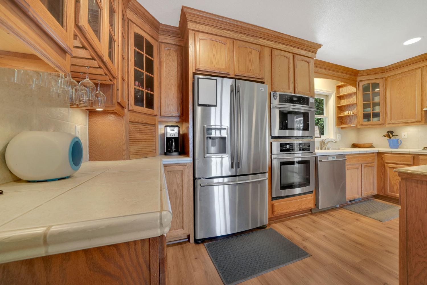 Detail Gallery Image 20 of 66 For 18720 Circle View Dr, Pioneer,  CA 95666 - 3 Beds | 3 Baths