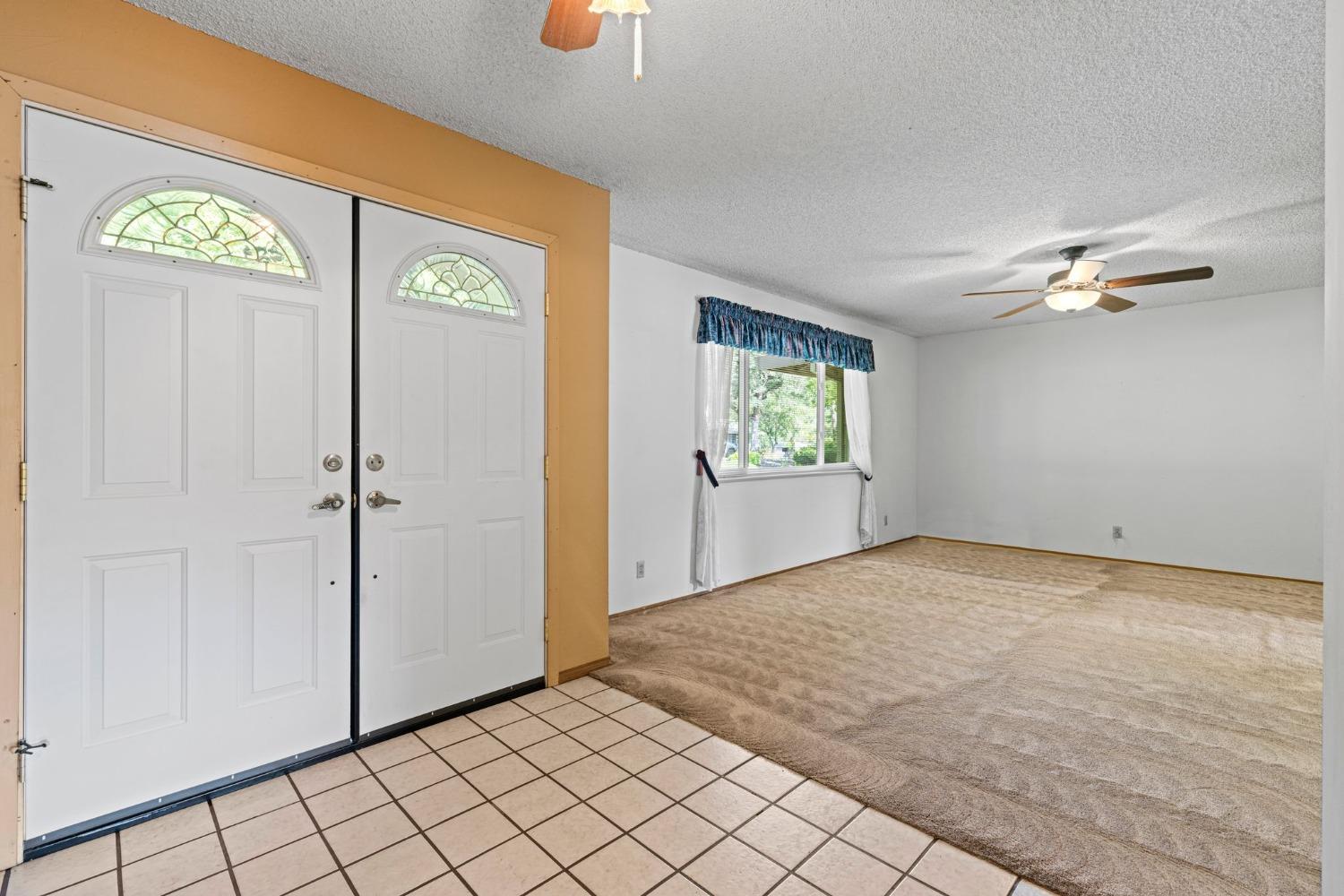 Detail Gallery Image 7 of 46 For 5038 Illinois Ave, Fair Oaks,  CA 95628 - 4 Beds | 2 Baths