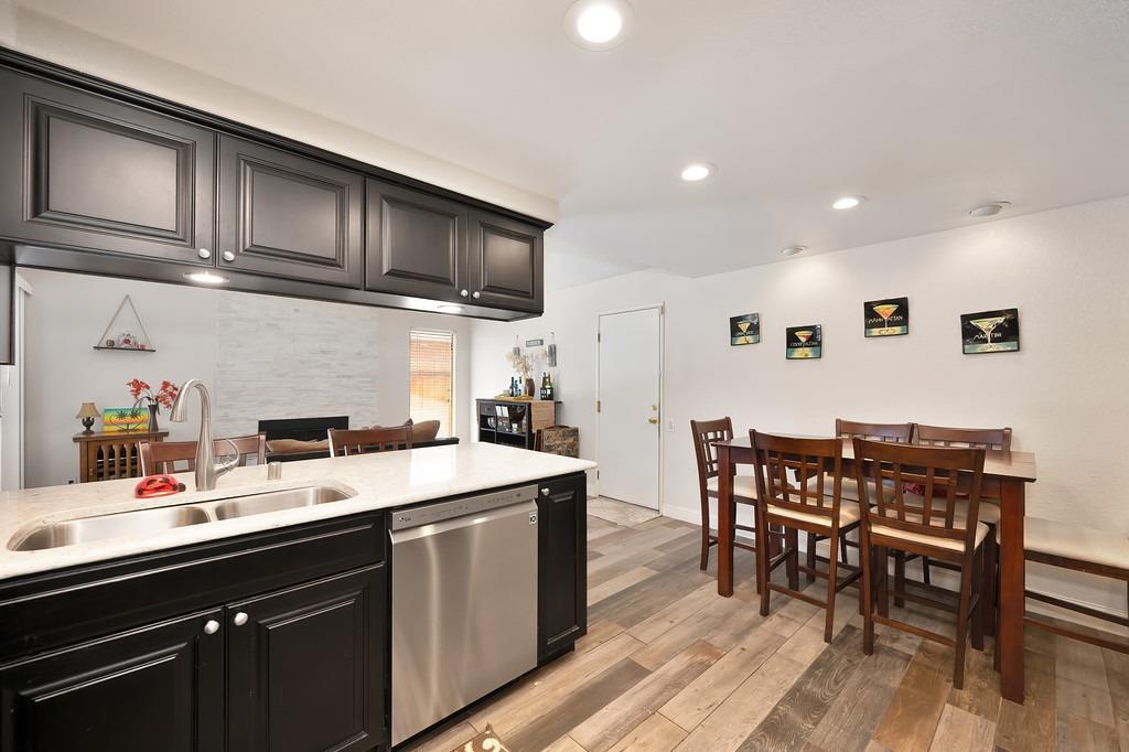 New River Circle, Rancho Cordova, California image 13