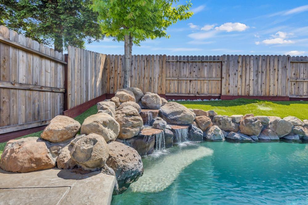 Detail Gallery Image 52 of 66 For 929 Jordine Way, Galt,  CA 95632 - 5 Beds | 2/1 Baths