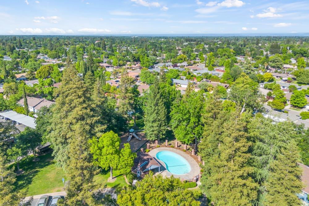 Detail Gallery Image 54 of 57 For 4020 Knoll Top Ct, Carmichael,  CA 95608 - 3 Beds | 1/1 Baths