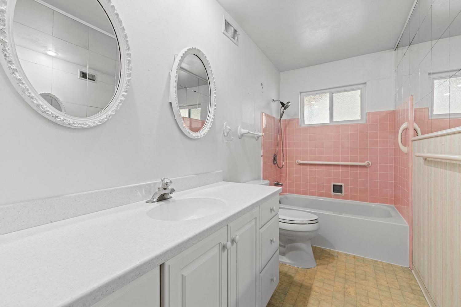 Detail Gallery Image 25 of 46 For 5038 Illinois Ave, Fair Oaks,  CA 95628 - 4 Beds | 2 Baths