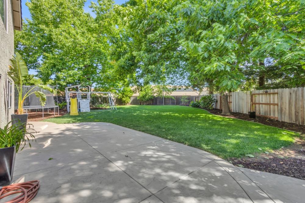 Detail Gallery Image 13 of 37 For 5209 Copper Ridge Way, Antelope,  CA 95843 - 4 Beds | 2/1 Baths