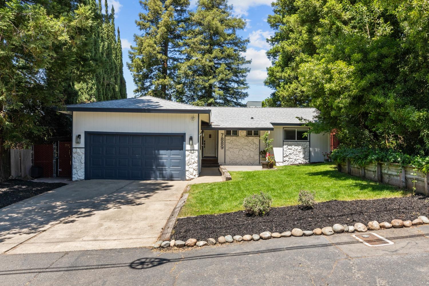 Detail Gallery Image 34 of 38 For 7889 Olive St, Fair Oaks,  CA 95628 - 3 Beds | 2 Baths