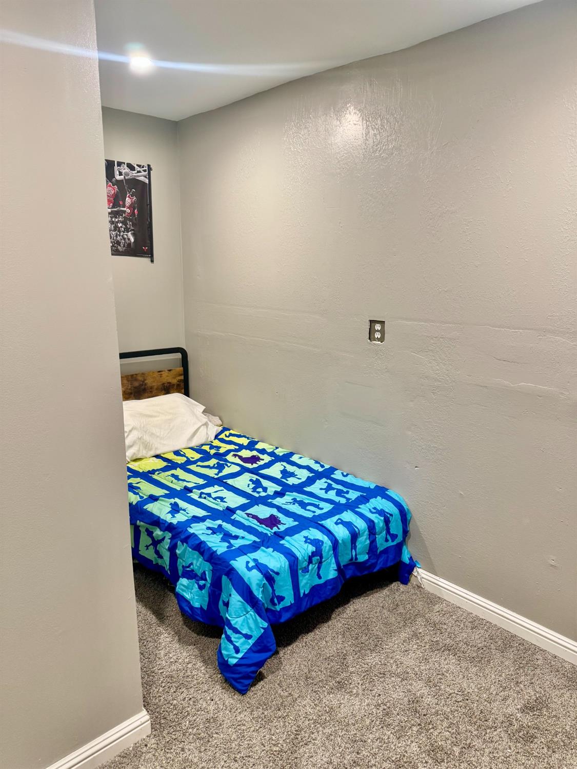 Detail Gallery Image 12 of 40 For 2304 Candlestick Dr, Antioch,  CA 94509 - 3 Beds | 2/1 Baths