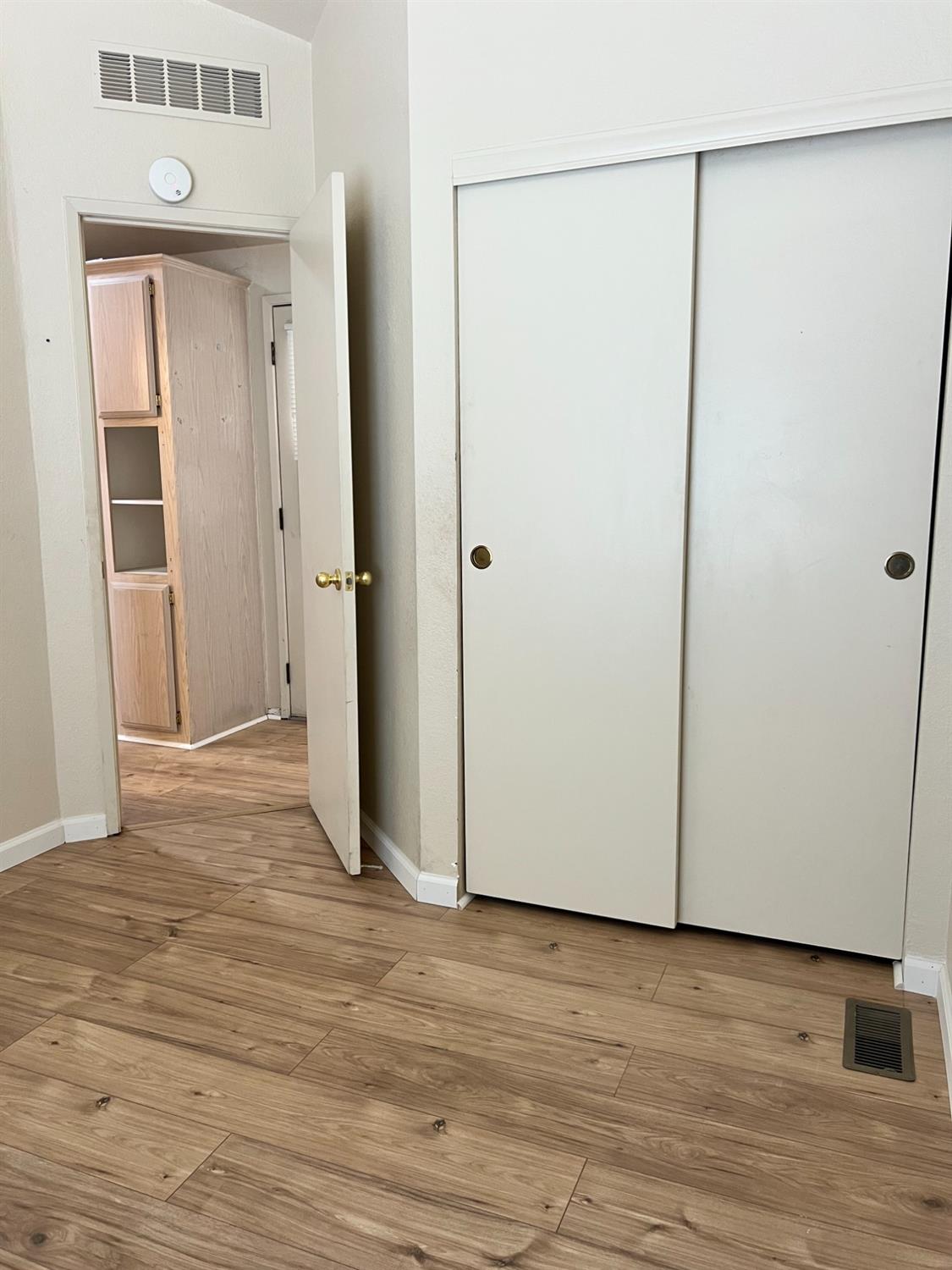 Detail Gallery Image 9 of 11 For 6602 Capital Dr 74, Sacramento,  CA 95828 - 0 Beds | 1 Baths