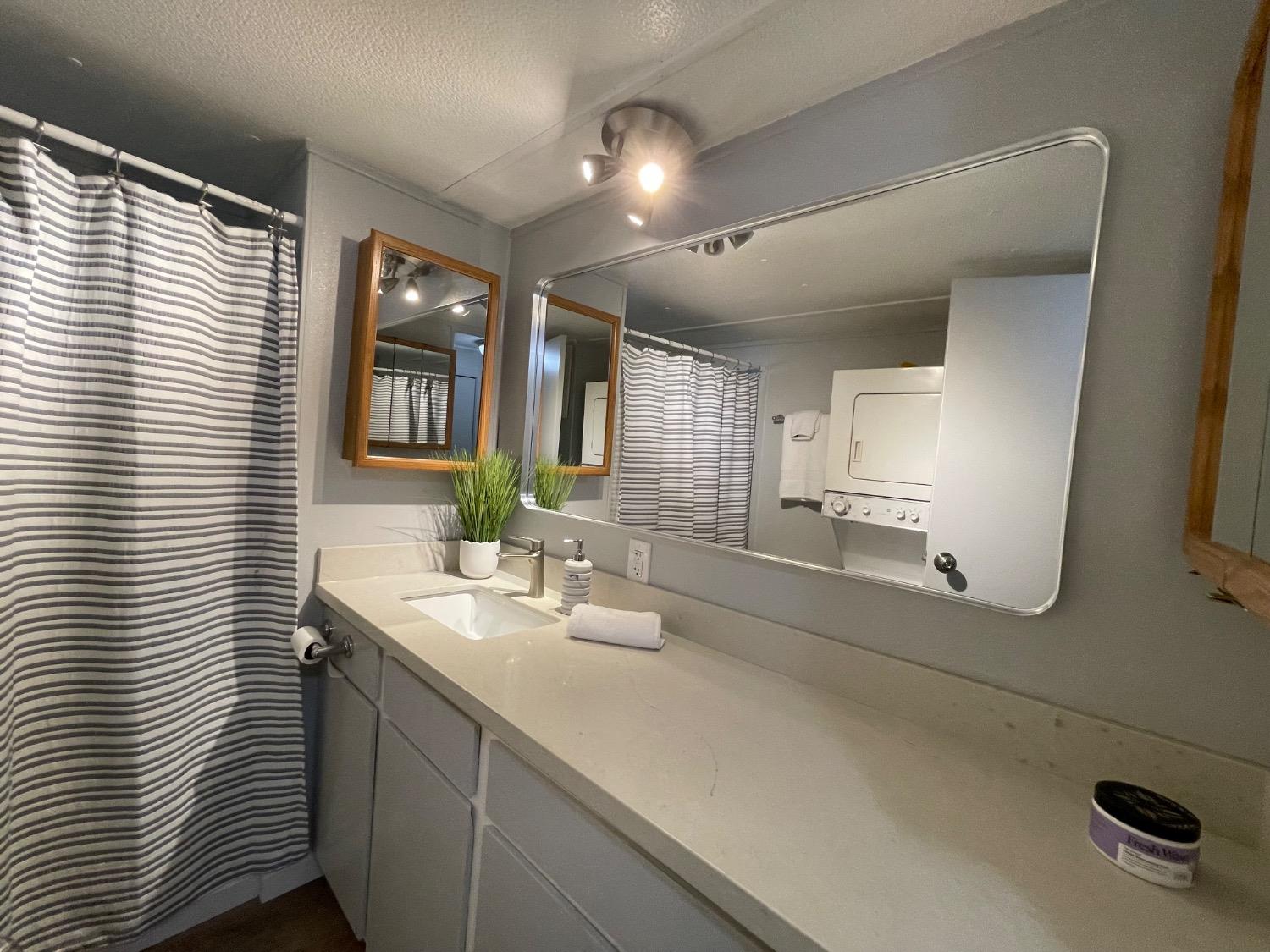 Detail Gallery Image 27 of 34 For 237 Palm View Ln, Rancho Cordova,  CA 95670 - 2 Beds | 1/1 Baths