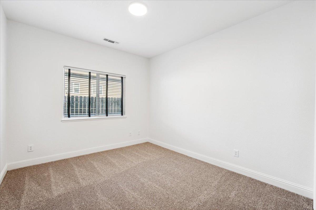 Detail Gallery Image 25 of 45 For 1128 Skyline Dr, Yuba City,  CA 95991 - 4 Beds | 2 Baths