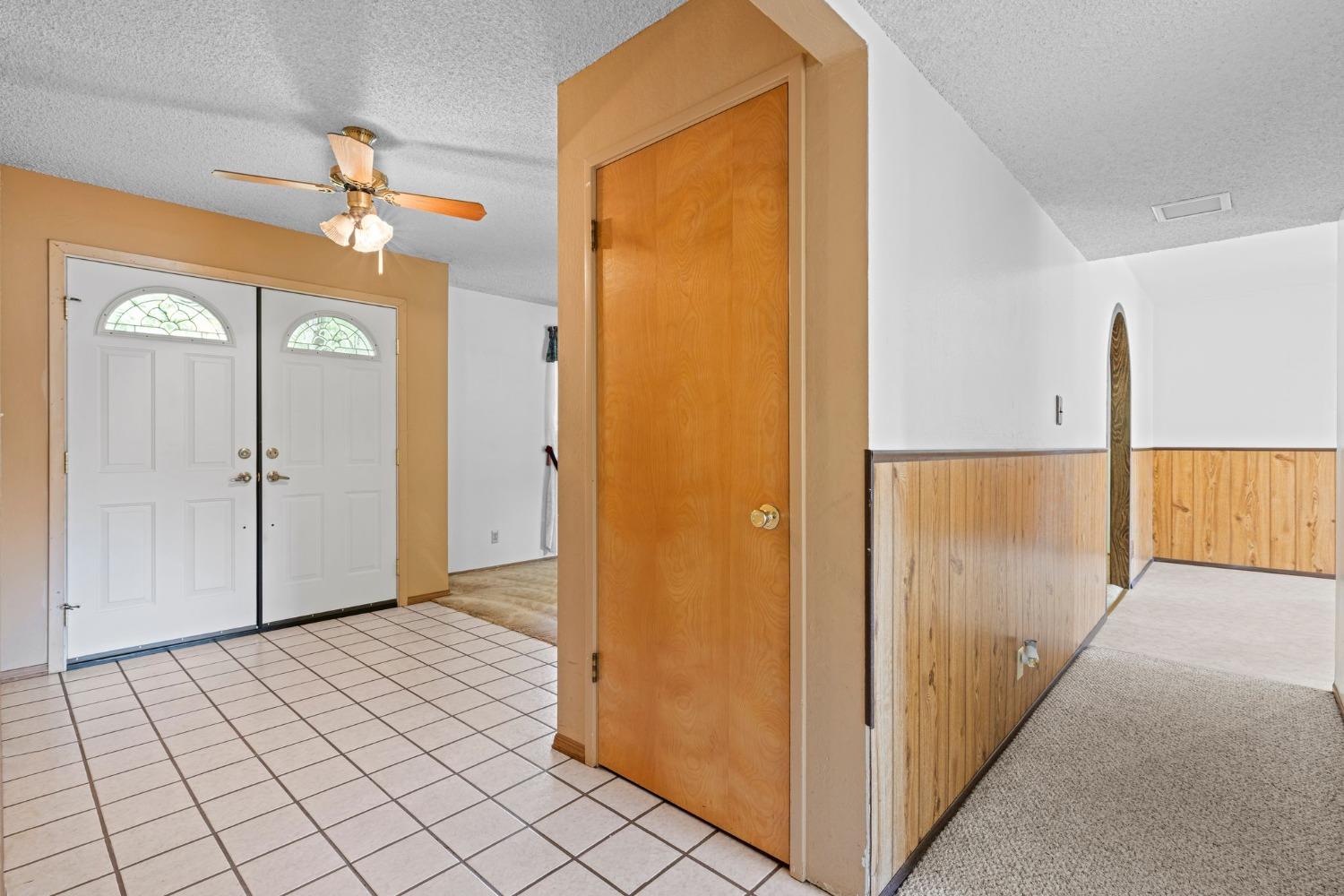 Detail Gallery Image 8 of 46 For 5038 Illinois Ave, Fair Oaks,  CA 95628 - 4 Beds | 2 Baths