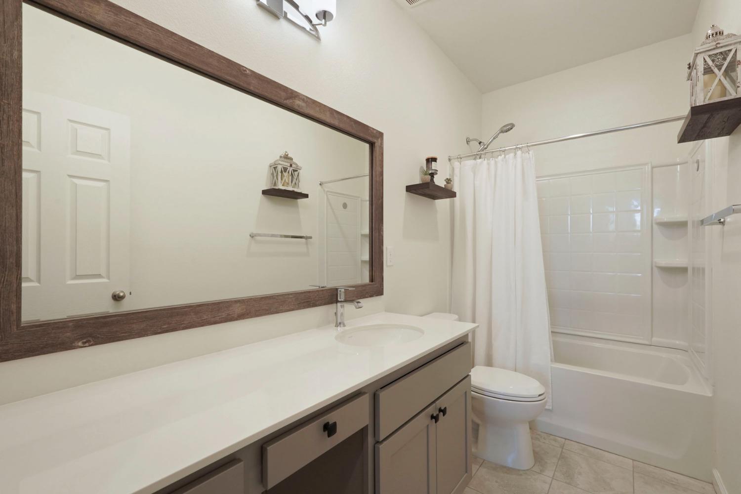 Detail Gallery Image 33 of 53 For 718 Lippi St, Galt,  CA 95632 - 3 Beds | 2 Baths