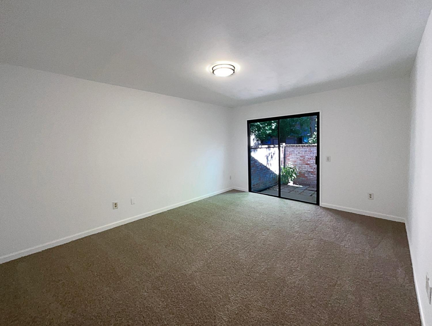 Detail Gallery Image 15 of 27 For 7031 Rancho Mirage Ct, Citrus Heights,  CA 95621 - 3 Beds | 2 Baths