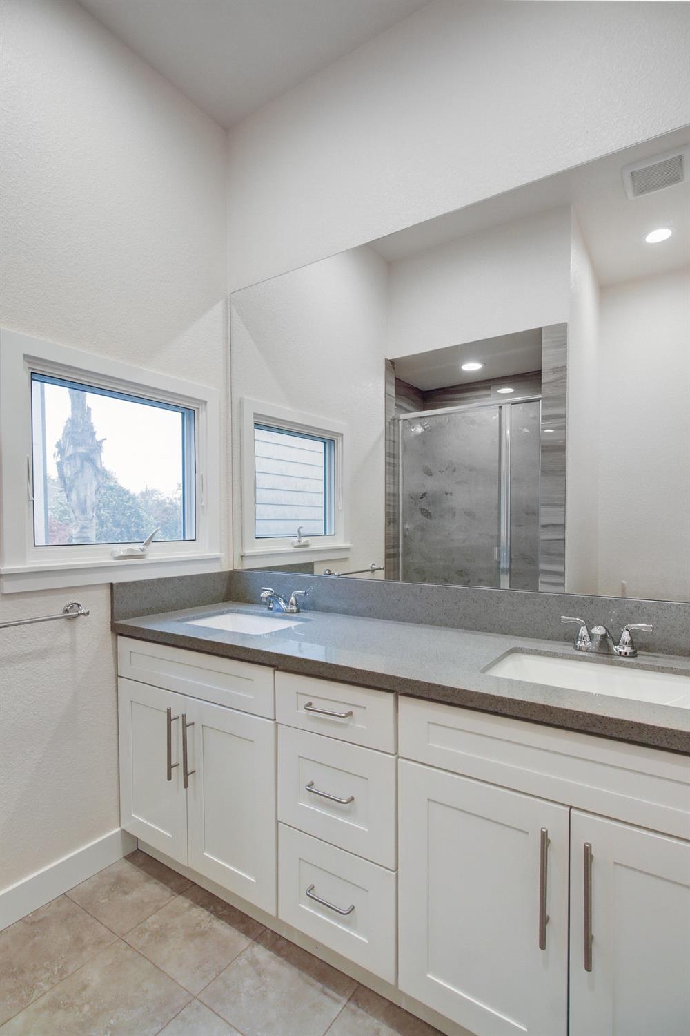 Detail Gallery Image 50 of 59 For 2021 S St, Sacramento,  CA 95811 - – Beds | – Baths