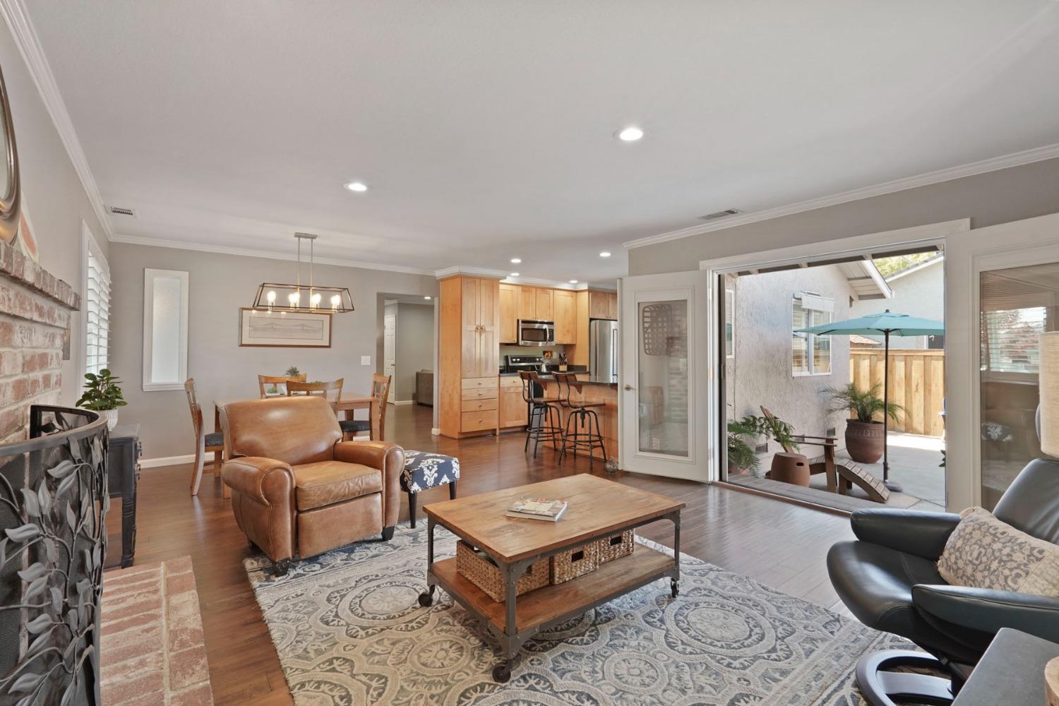 Detail Gallery Image 21 of 37 For 2235 Starr Dr, Lodi,  CA 95242 - 3 Beds | 2 Baths
