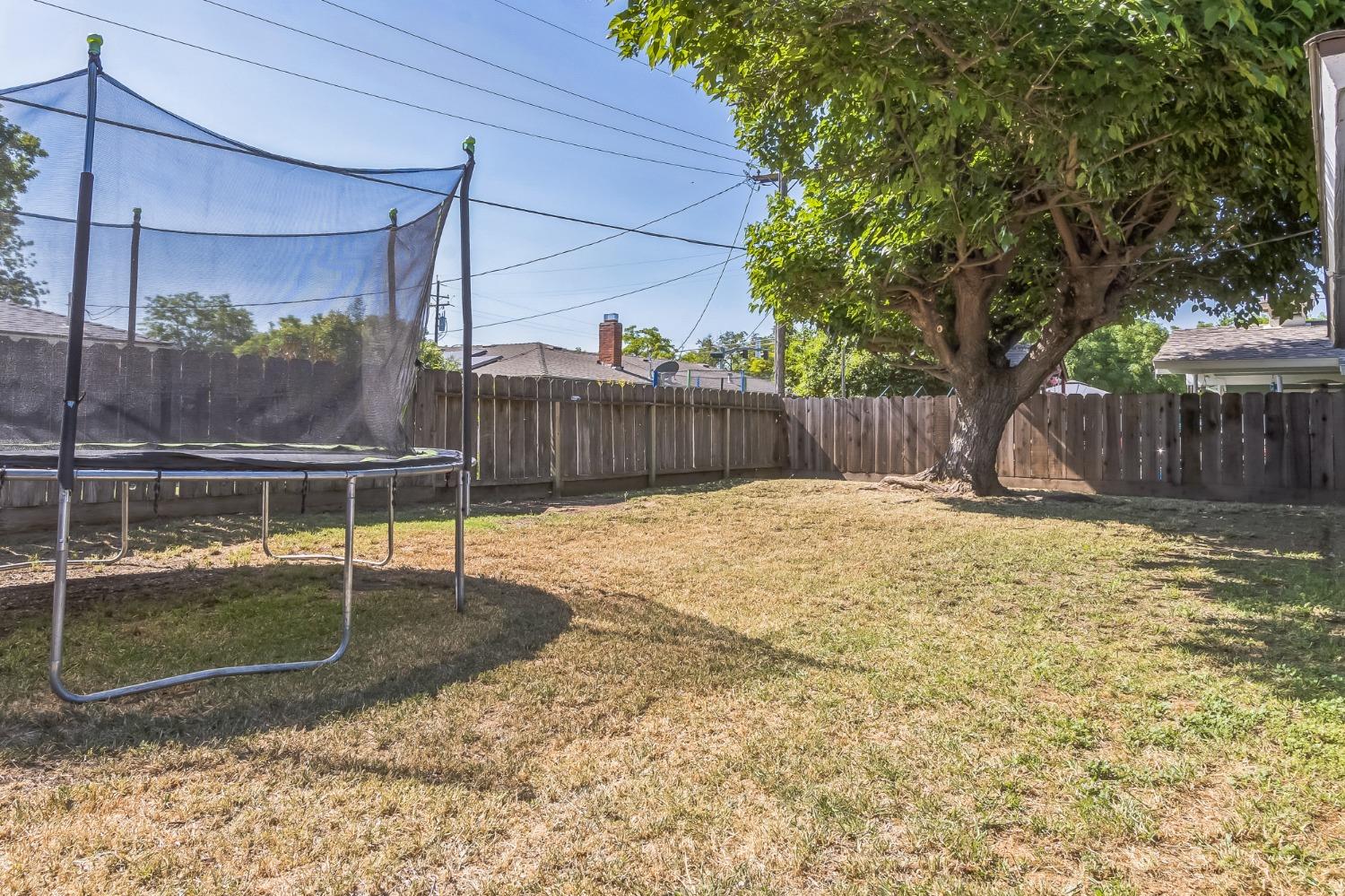 Detail Gallery Image 15 of 18 For 2618 Hoover Ct, Merced,  CA 95340 - 3 Beds | 1/1 Baths