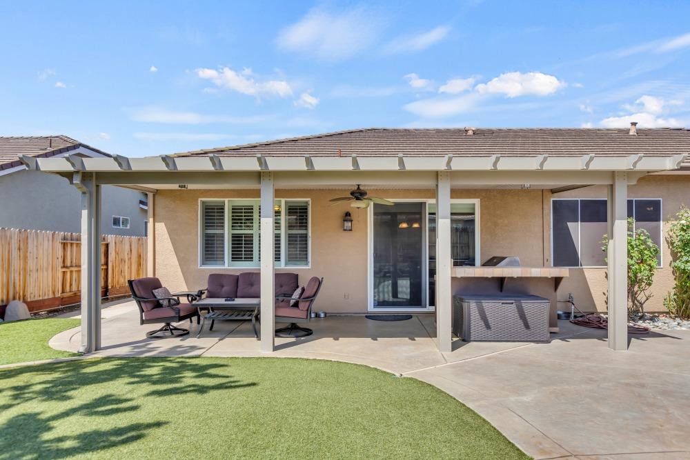 Detail Gallery Image 58 of 66 For 929 Jordine Way, Galt,  CA 95632 - 5 Beds | 2/1 Baths