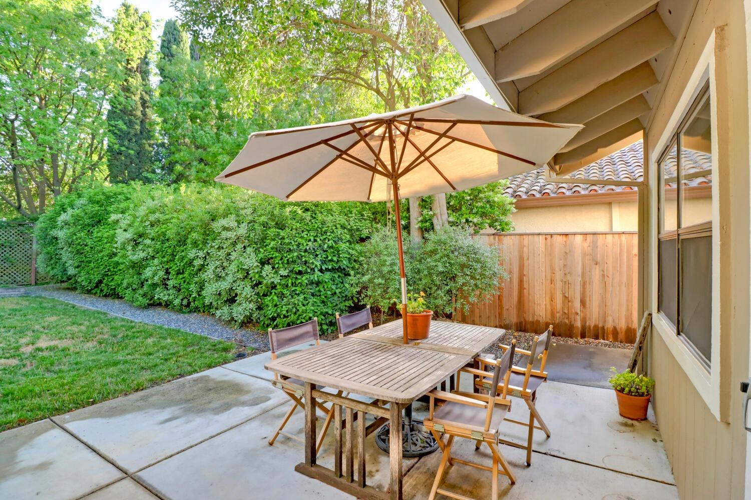 Oyster Bay Avenue, Davis, California image 32