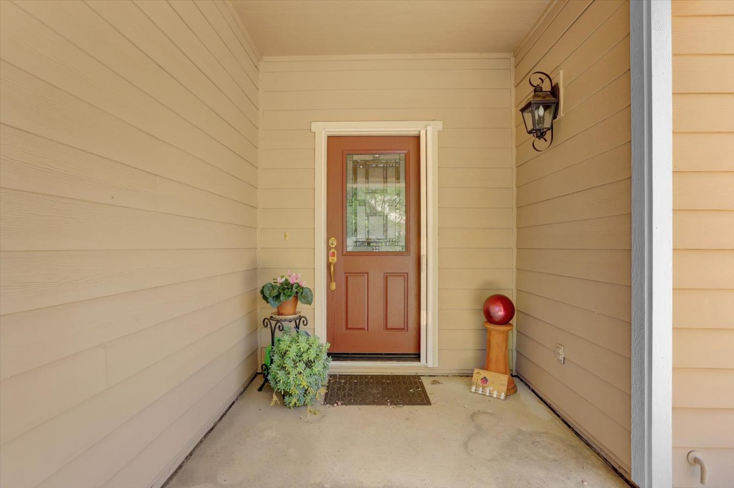 Detail Gallery Image 3 of 66 For 142 Sparrow Cir, Grass Valley,  CA 95945 - 2 Beds | 2 Baths