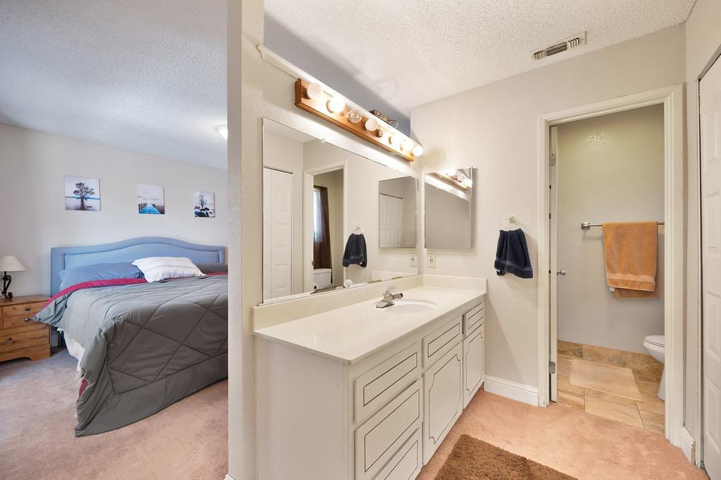 New River Circle, Rancho Cordova, California image 27