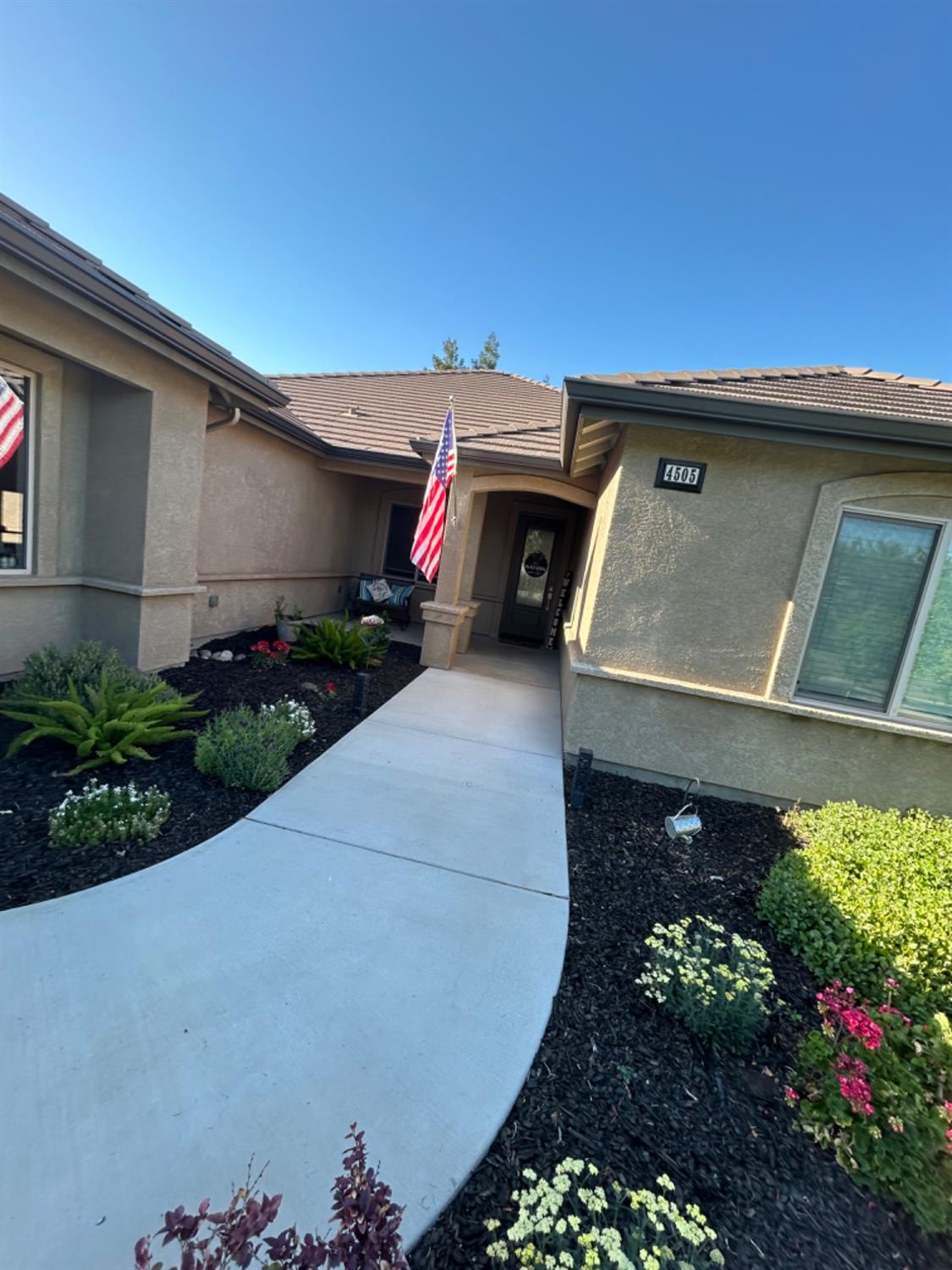 Detail Gallery Image 2 of 50 For 4505 E Tuolumne Rd, Denair,  CA 95316 - 3 Beds | 2 Baths