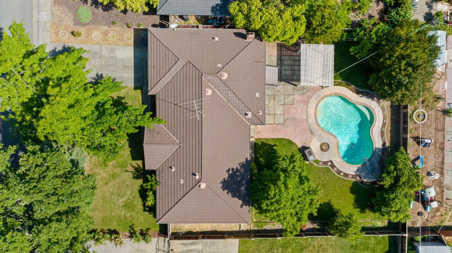 Detail Gallery Image 43 of 46 For 5038 Illinois Ave, Fair Oaks,  CA 95628 - 4 Beds | 2 Baths