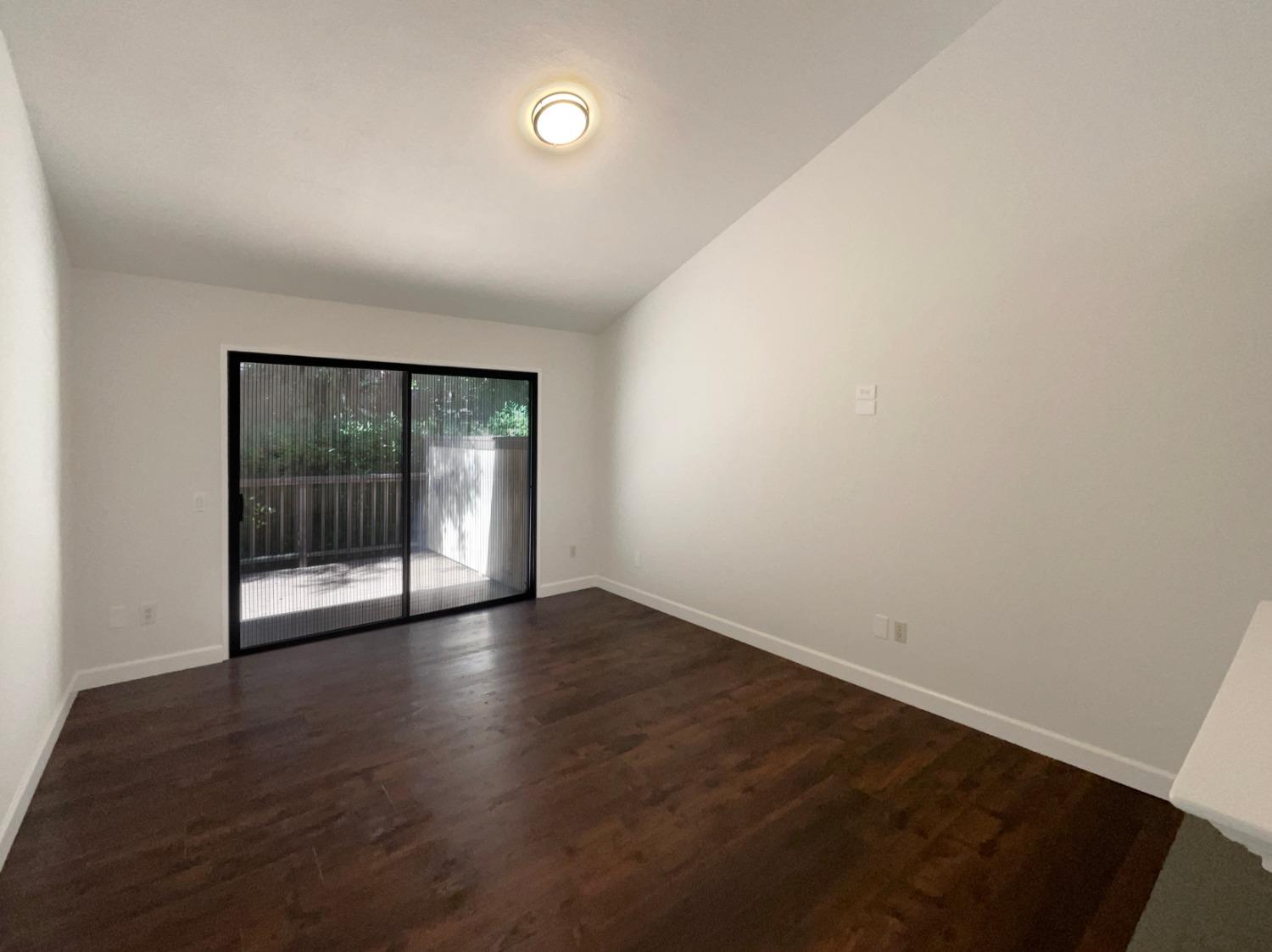 Detail Gallery Image 20 of 27 For 7031 Rancho Mirage Ct, Citrus Heights,  CA 95621 - 3 Beds | 2 Baths
