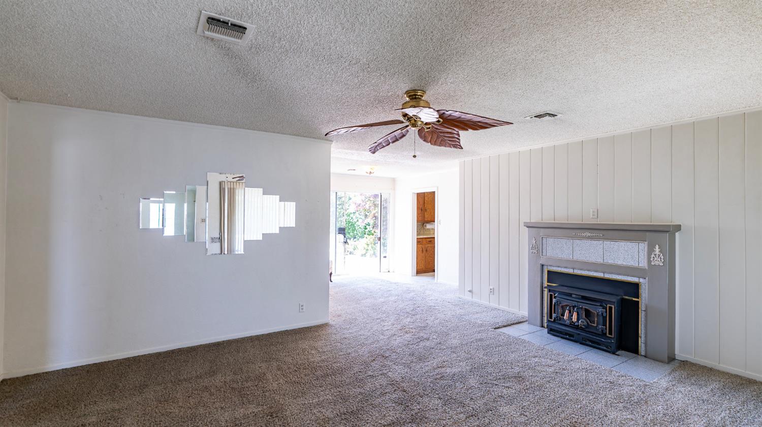 E Roseburg Avenue, Modesto, California image 3