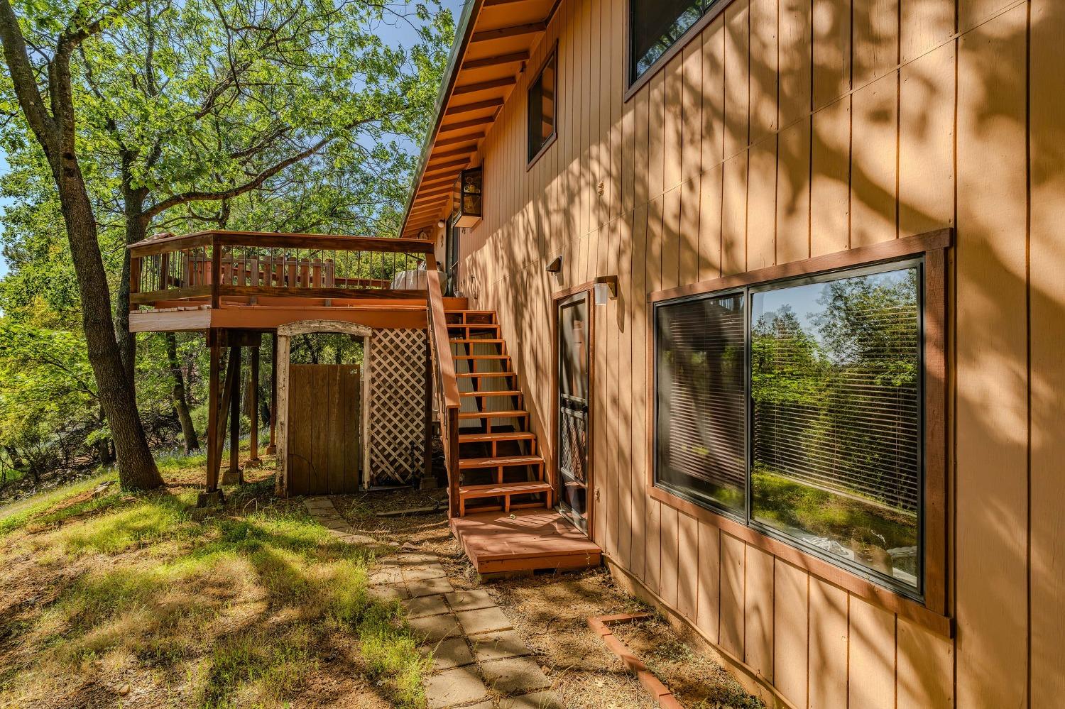 Detail Gallery Image 27 of 73 For 13771 West Ct, Pine Grove,  CA 95665 - 3 Beds | 2 Baths