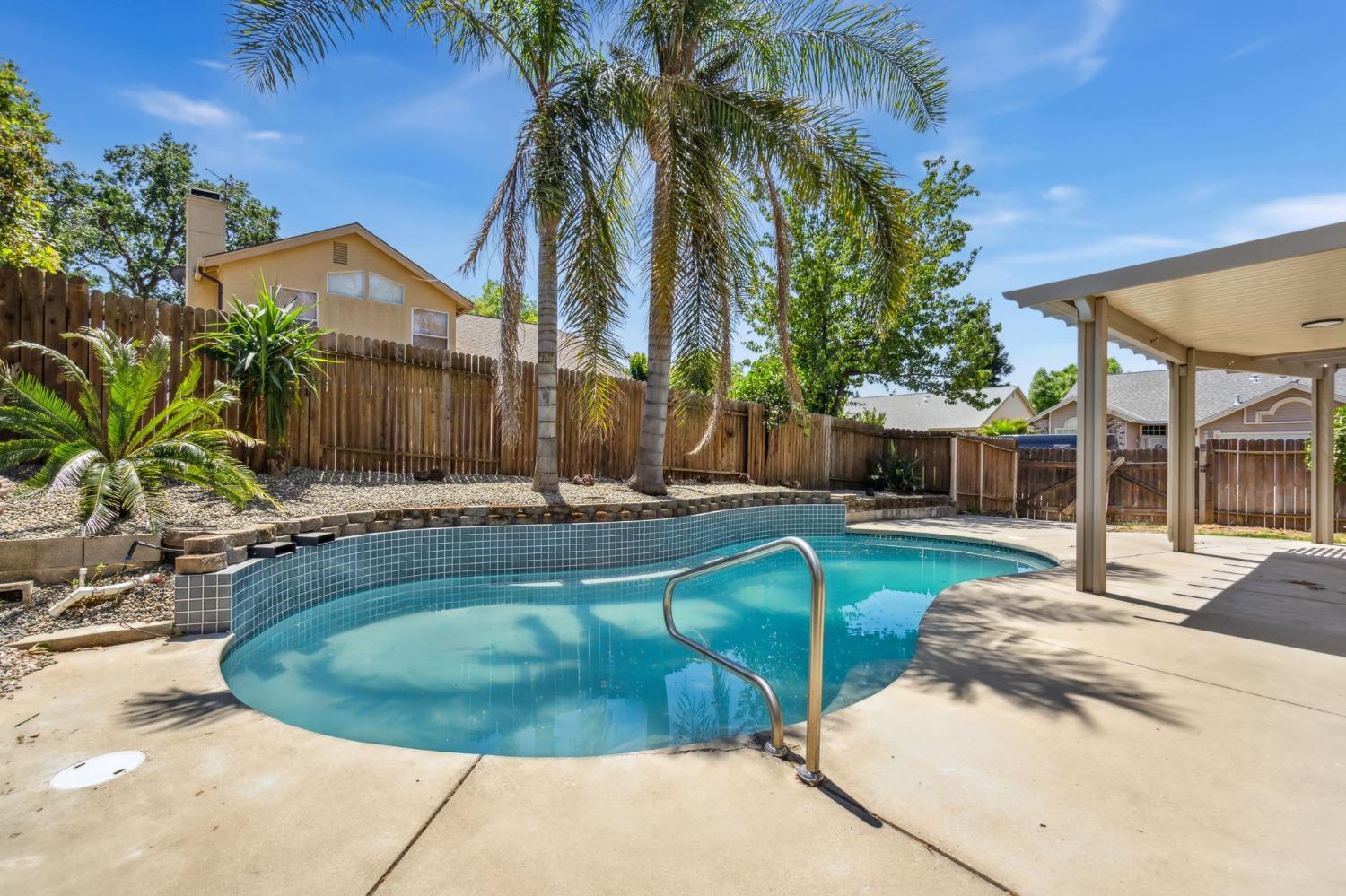 Detail Gallery Image 32 of 33 For 9200 Redwater Dr, Antelope,  CA 95843 - 4 Beds | 3 Baths