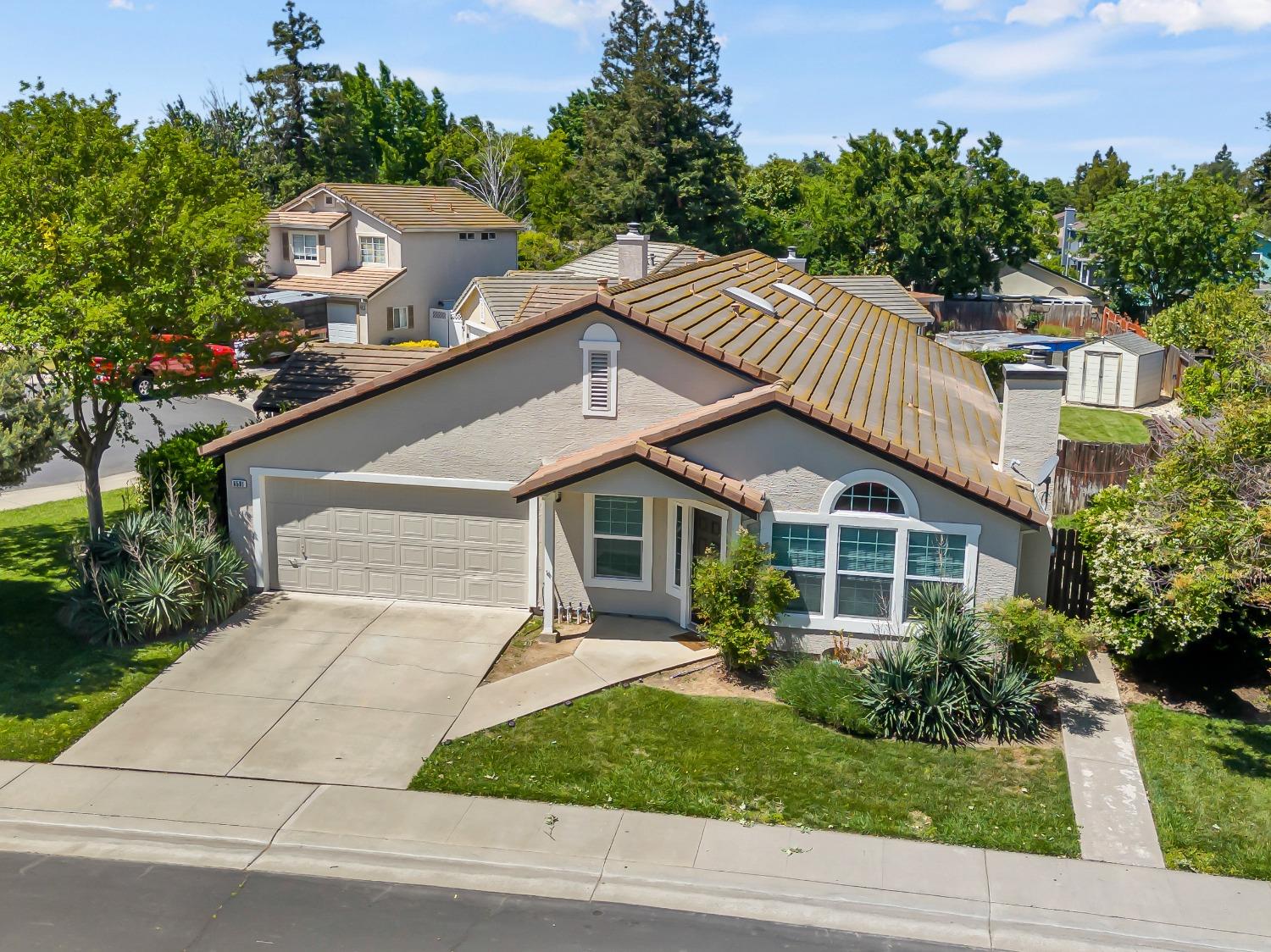 Di Lusso Drive, Elk Grove, California image 30