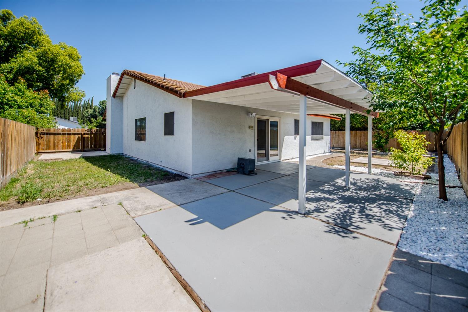 Detail Gallery Image 42 of 46 For 1925 Arrowsmith Dr, Manteca,  CA 95336 - 3 Beds | 2 Baths