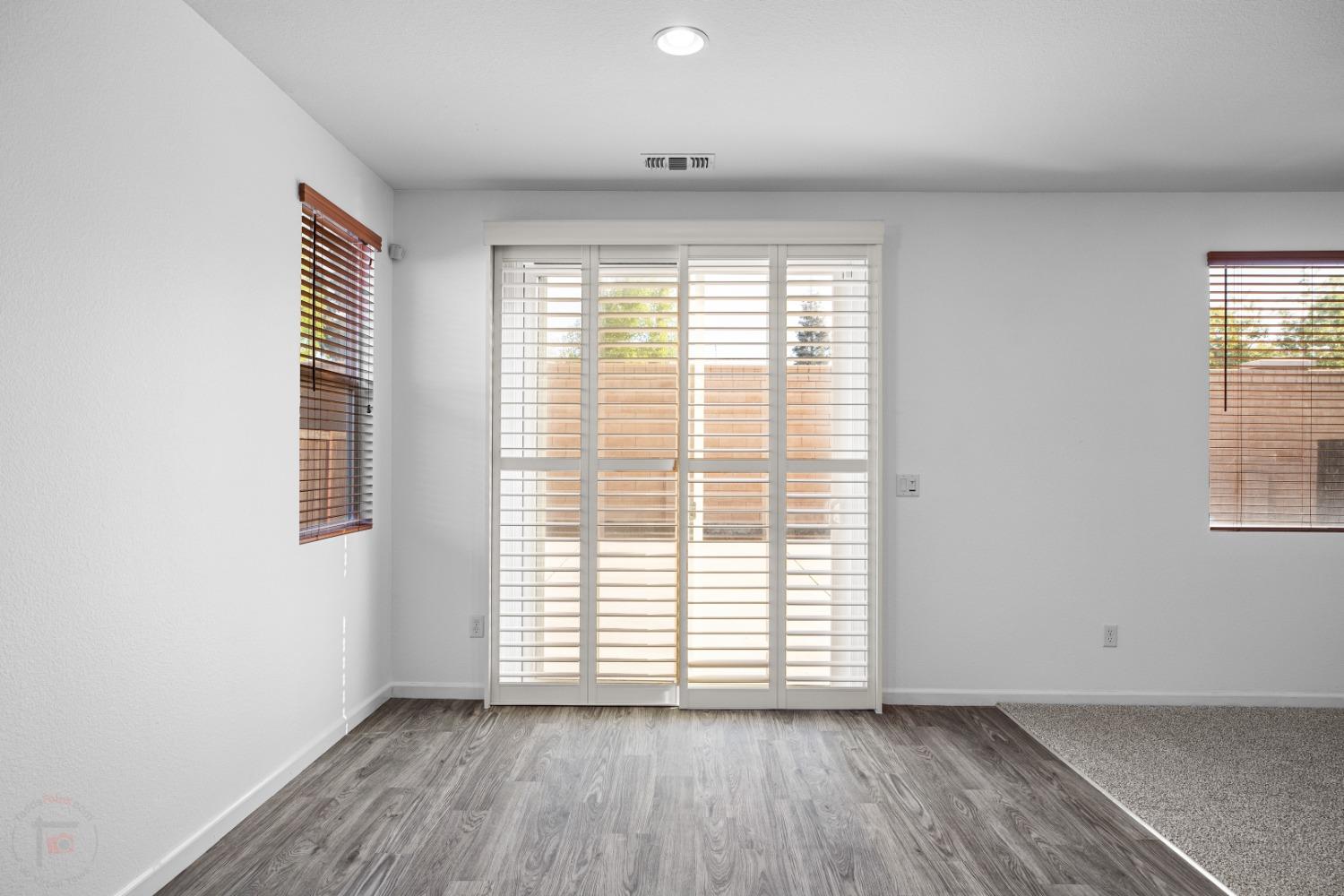 Detail Gallery Image 18 of 45 For 1355 Santona St, Manteca,  CA 95337 - 3 Beds | 2 Baths