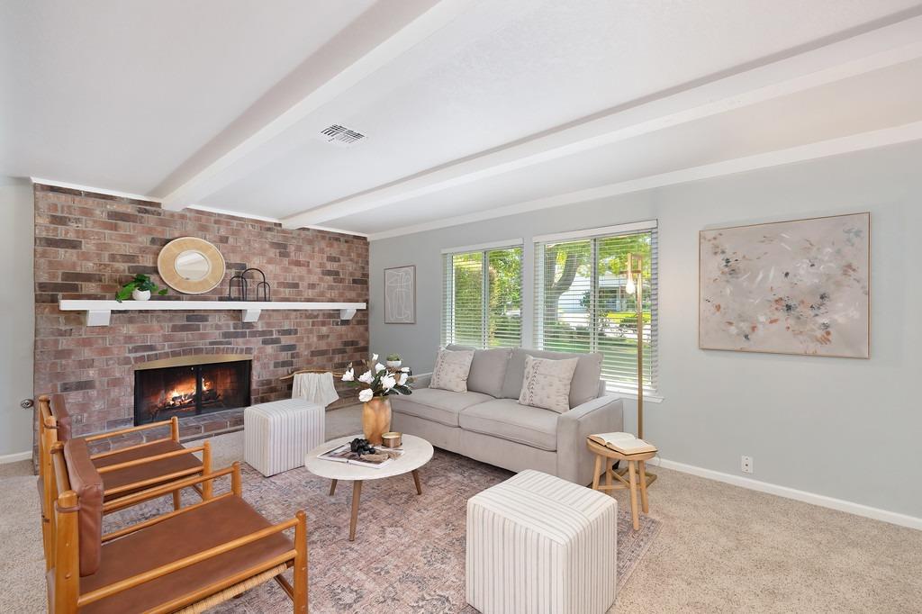 Detail Gallery Image 8 of 44 For 4156 Dena Way, Sacramento,  CA 95821 - 3 Beds | 2/1 Baths