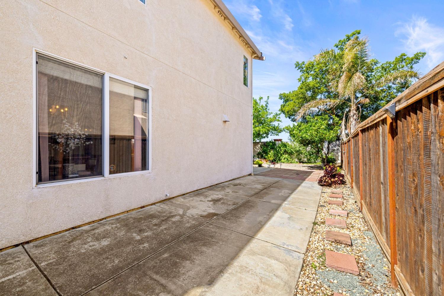Detail Gallery Image 41 of 43 For 1644 Gloria Cir, Tracy,  CA 95377 - 5 Beds | 3 Baths