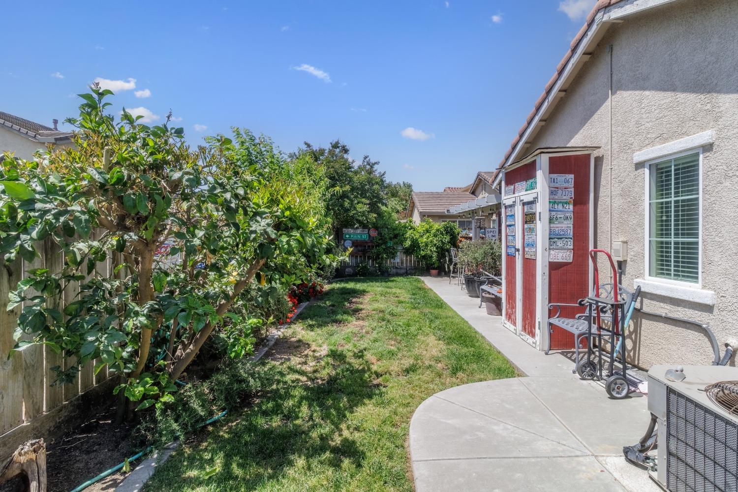 Detail Gallery Image 24 of 26 For 1474 Antioch Ct, Merced,  CA 95348 - 3 Beds | 2 Baths