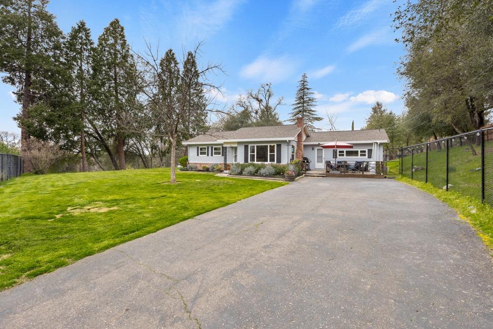 Crestview Drive, Diamond Springs, California image 4