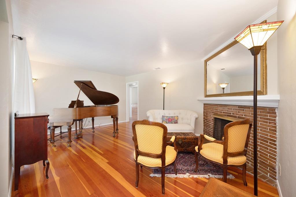 Detail Gallery Image 15 of 80 For 2901 61st St, Sacramento,  CA 95817 - 3 Beds | 1/1 Baths