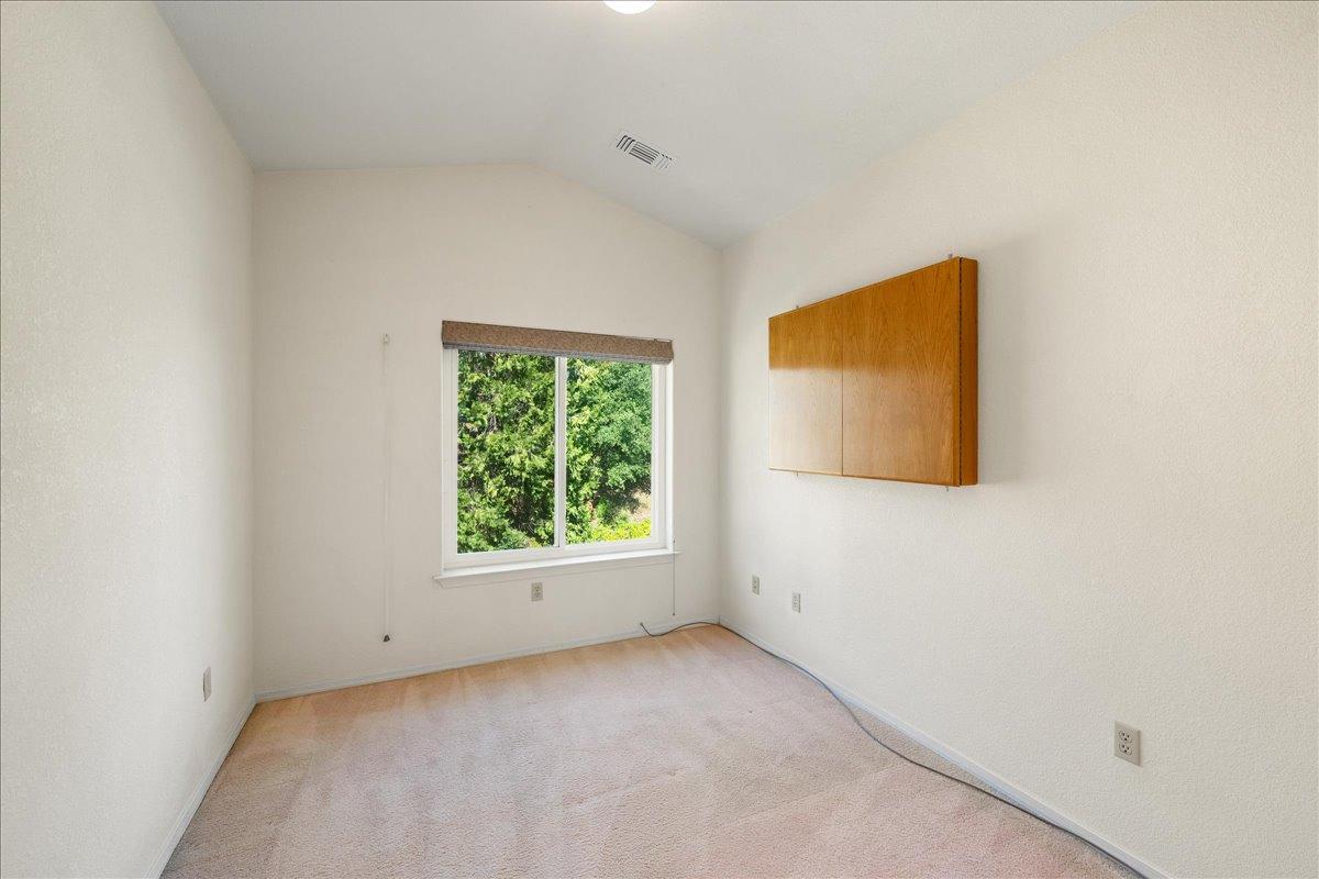 Detail Gallery Image 34 of 69 For 150 Spring Ln, Newcastle,  CA 95658 - 3 Beds | 3 Baths