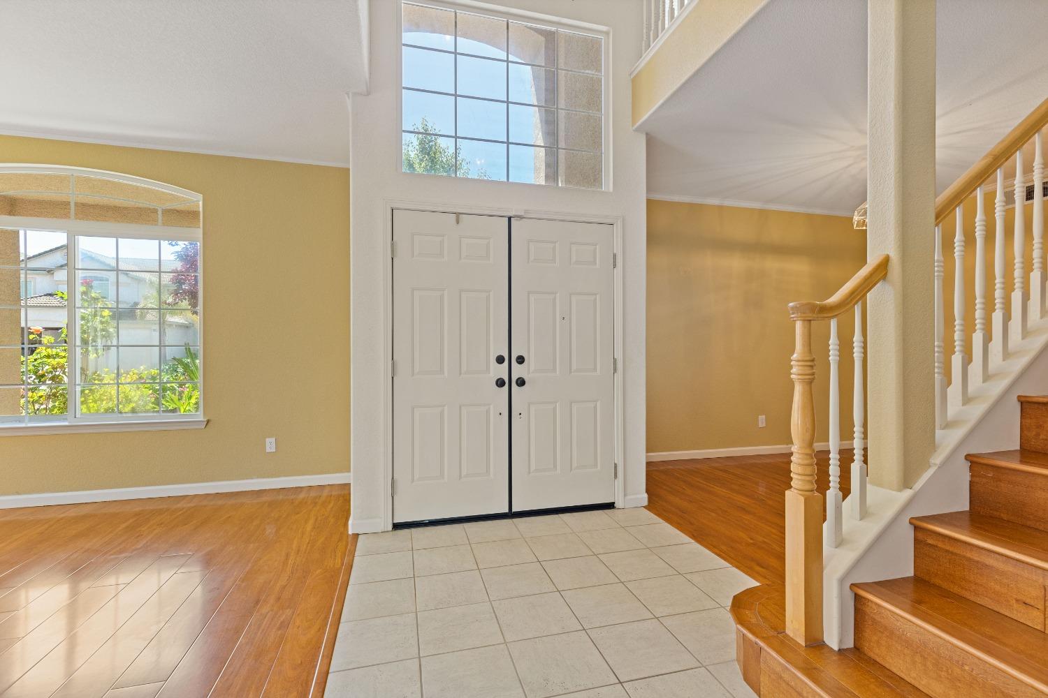 Detail Gallery Image 6 of 62 For 7920 Tetotom Park Way, Antelope,  CA 95843 - 5 Beds | 3 Baths