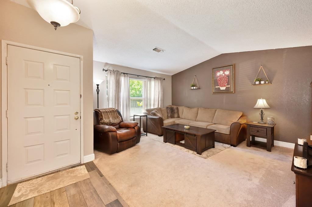 New River Circle, Rancho Cordova, California image 7